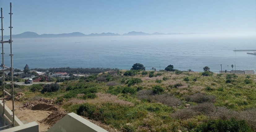 2 Bedroom Property for Sale in Mossel Bay Central Western Cape